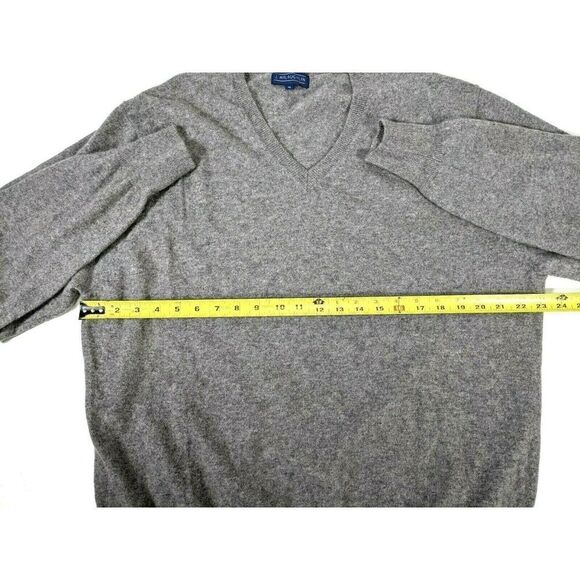 J. McLaughlin Mens Cashmere Sweater XL Gray V-Neck Soft - Picture 6 of 9